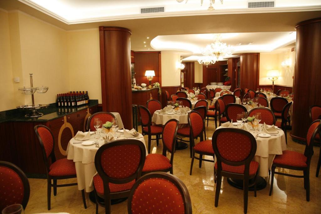 Hotel Rojan Σουλμόνα Εξωτερικό φωτογραφία